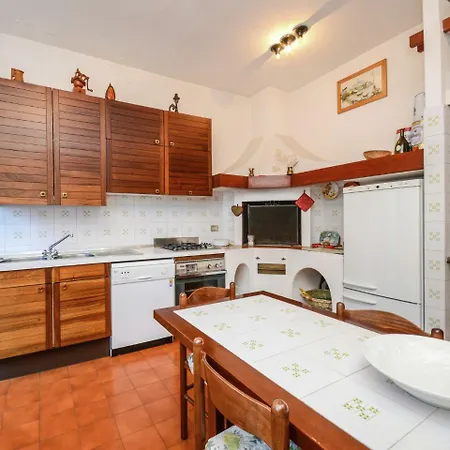 Spacious Holiday In Italy Near Lake Stresa